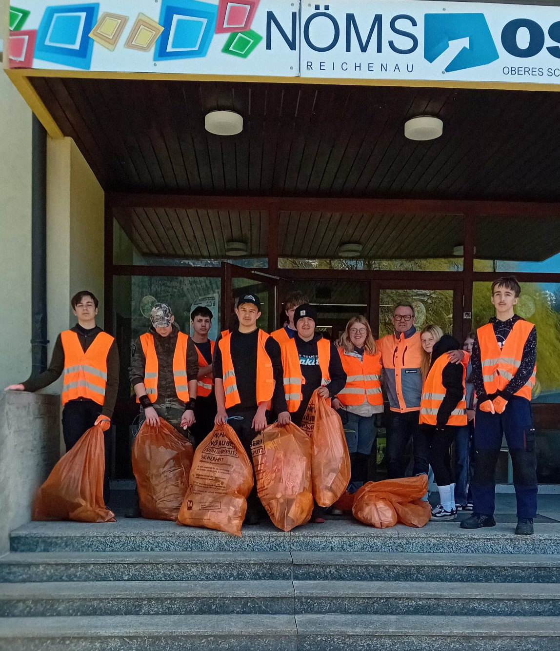 9C764EBD-78EE-4616-A72C-F626099250A7