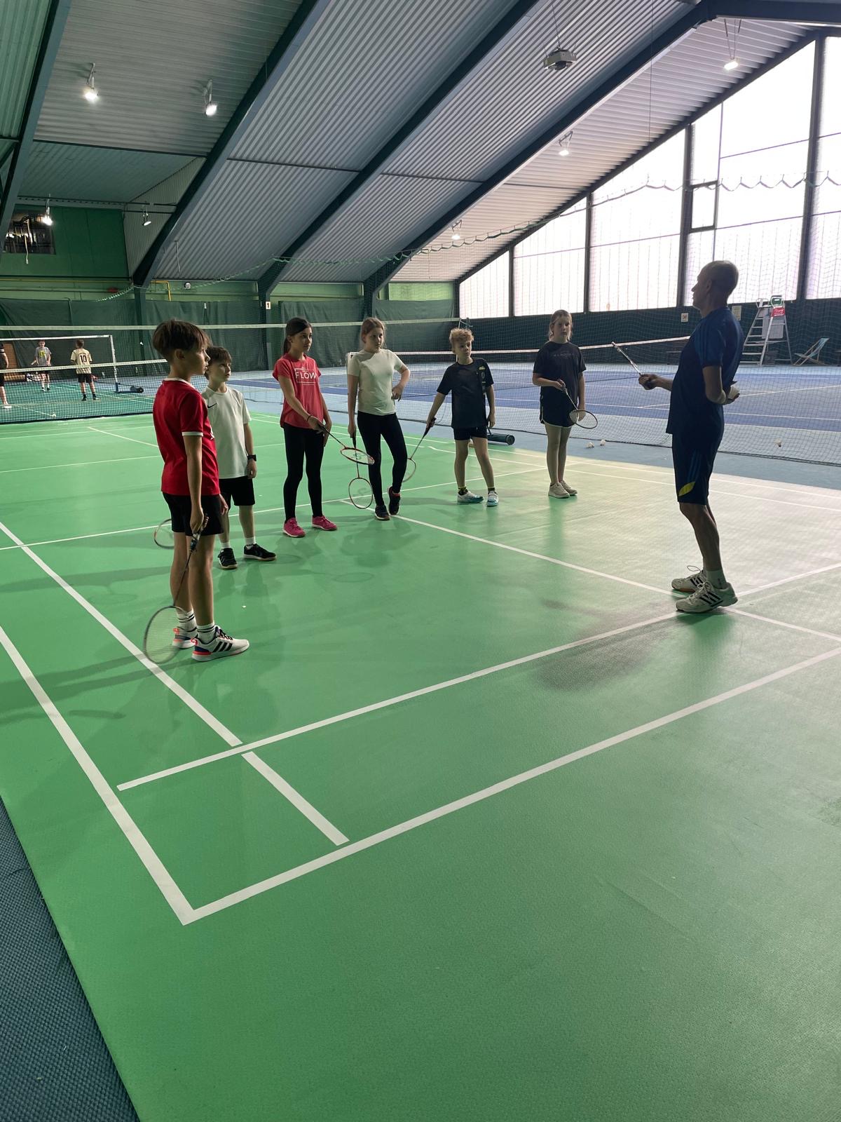 Badminton